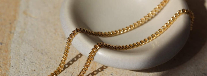 Chokers + Chains
