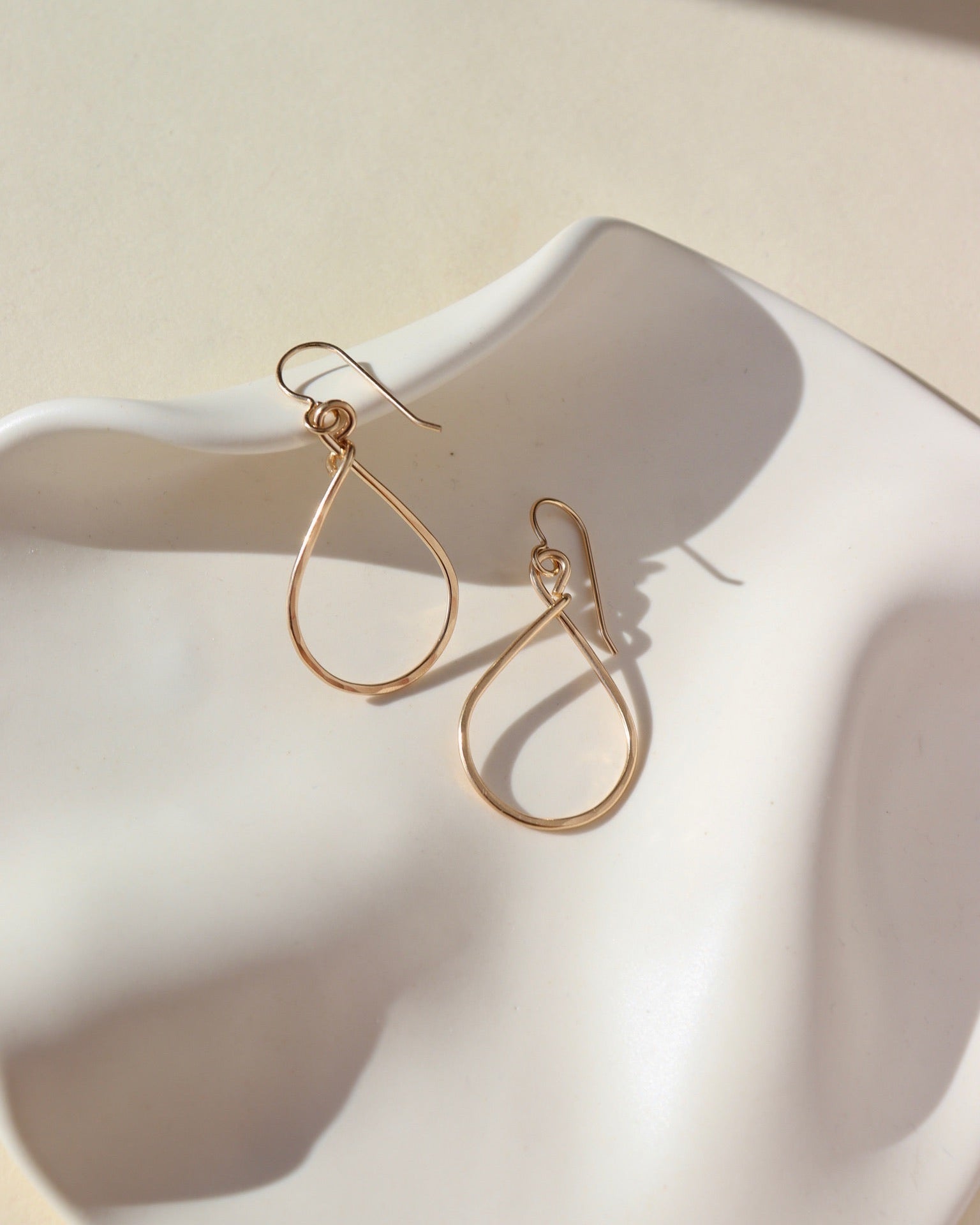 Small Essential Hoops