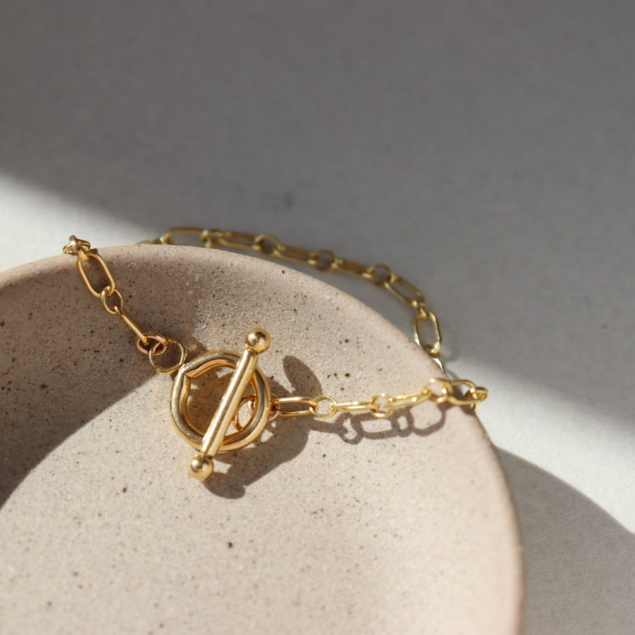 Brooklyn Toggle Necklace